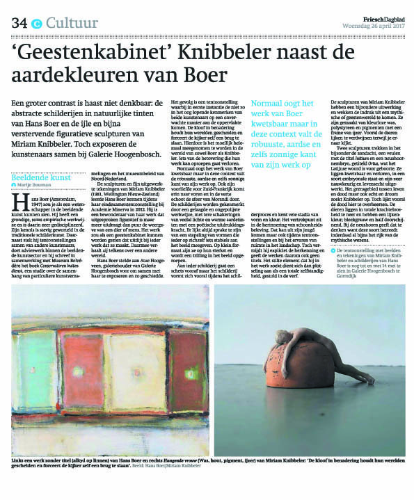 ries Dagblad (Marije Bouman), april 2017, ‘Geestenkabinet’ Knibbeler naast de aardekleuren van Boer